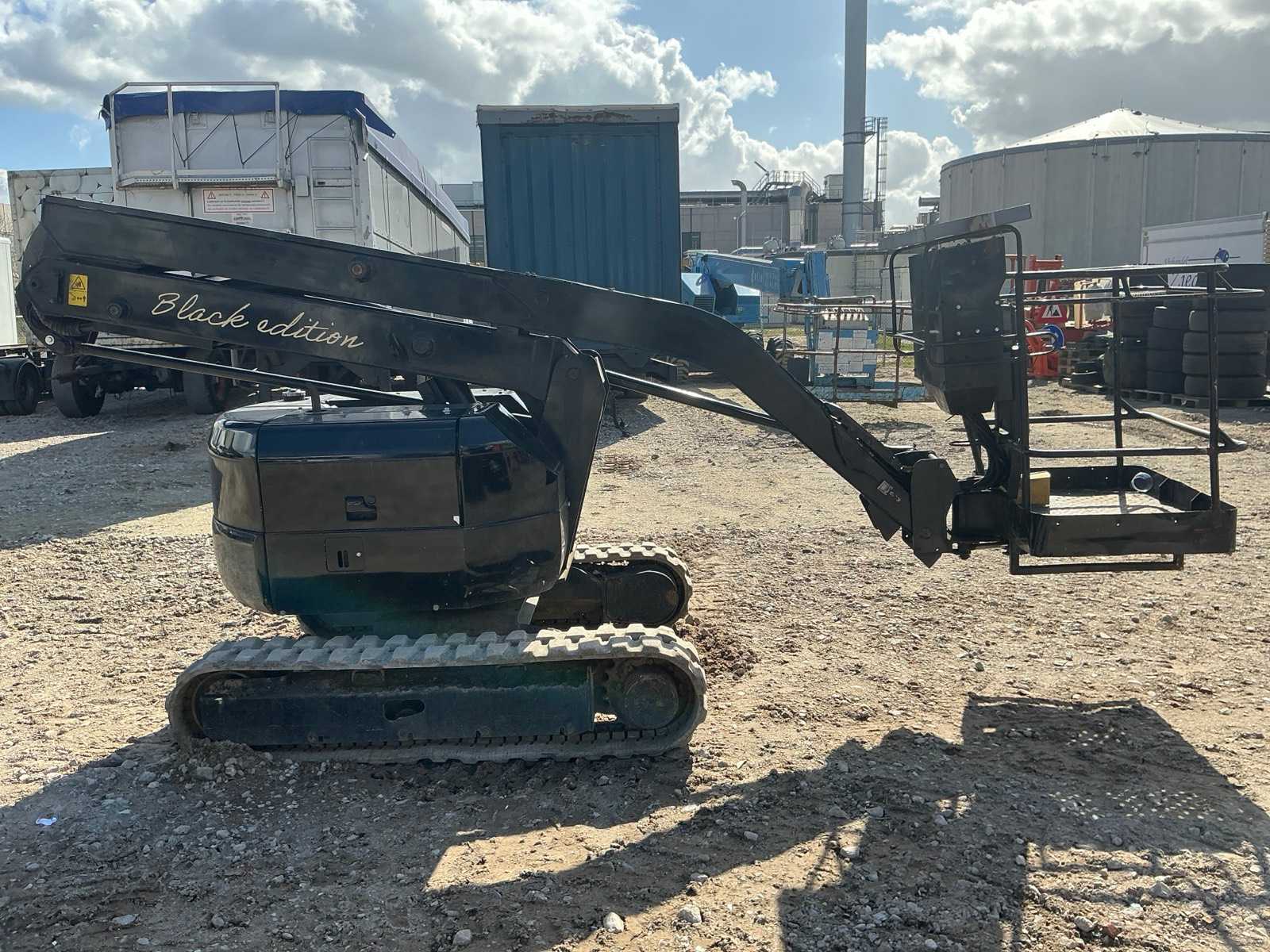 Black edition Hx64B telescoophoogwerker met Kubota motor