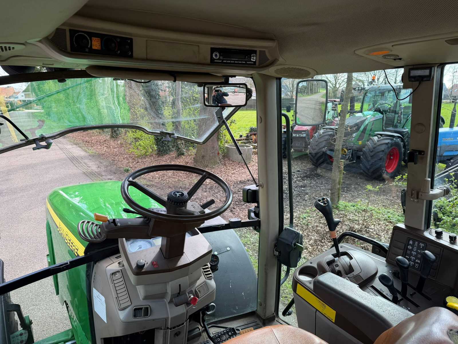 John Deere 6820 PQ (2006) 150 pk 4WD landbouwtractor met cabine