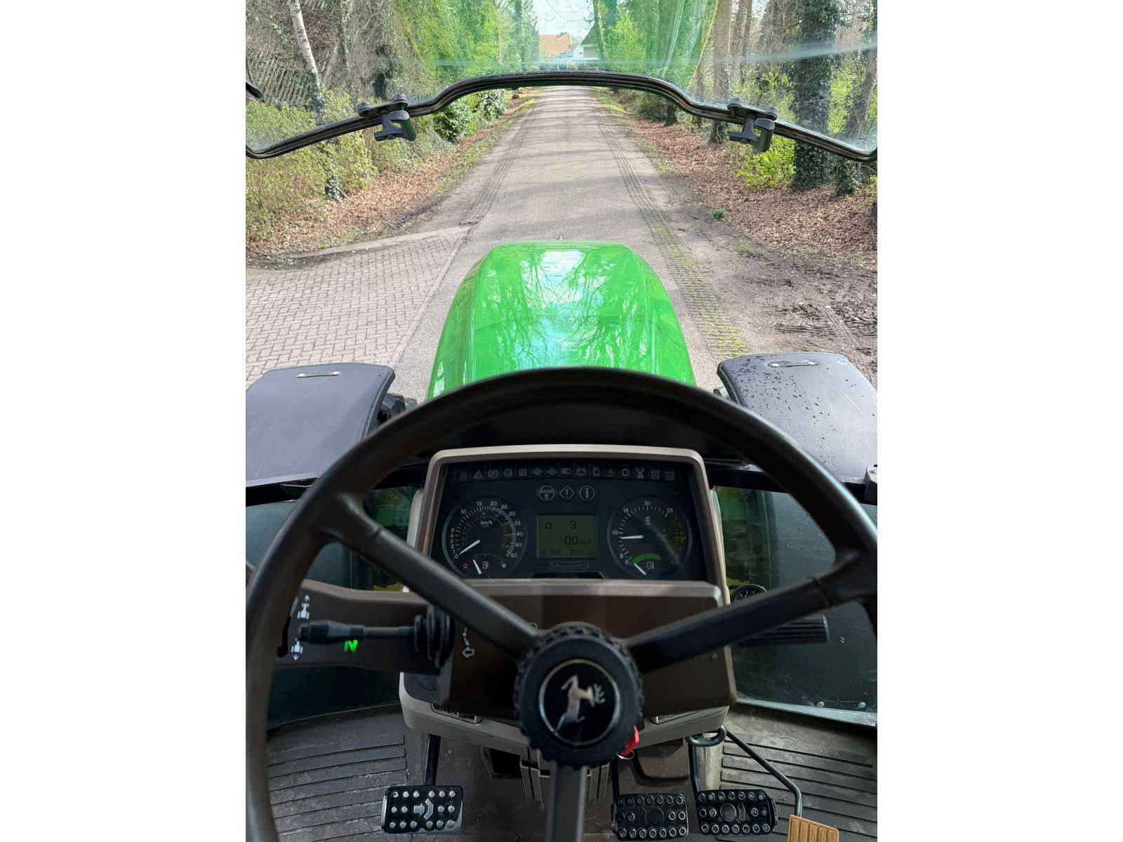 John Deere 6820 PQ (2006) 150 pk 4WD landbouwtractor met cabine