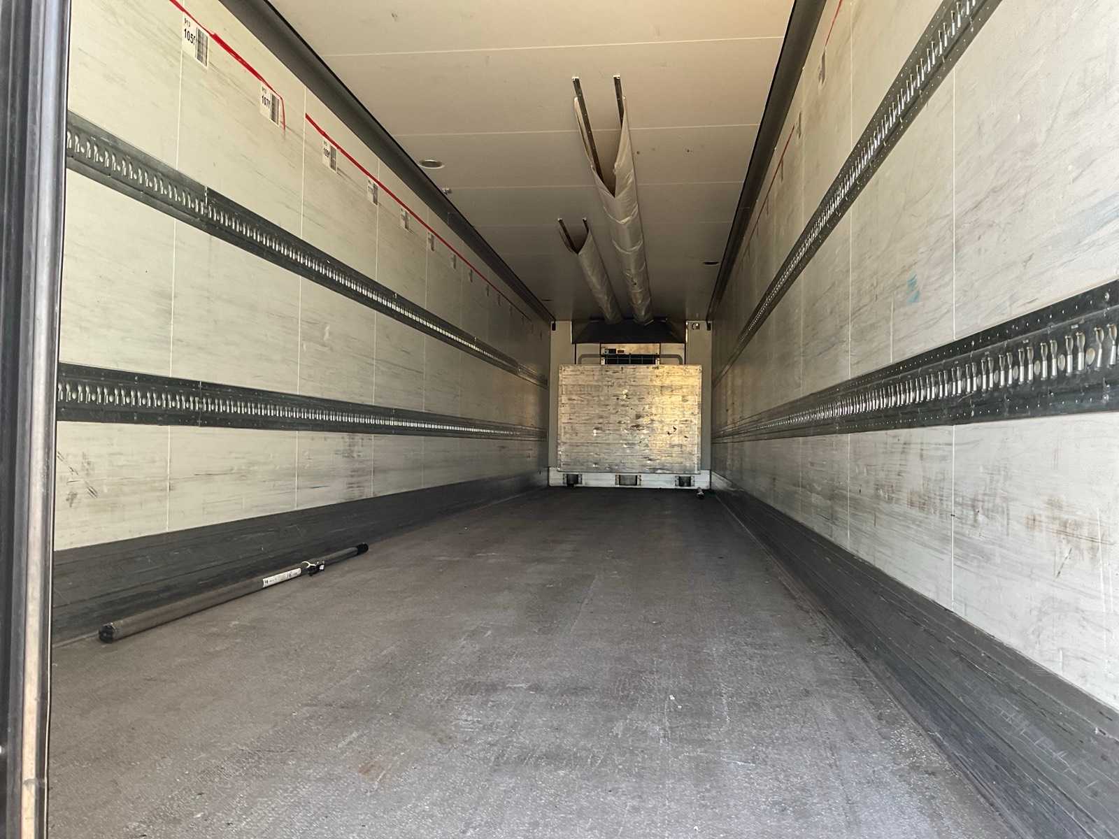 Schmitz Cargobull SKO24/L-13.4 FP 45 Cool koeltrailer (2008) met Carrier Maxima I300