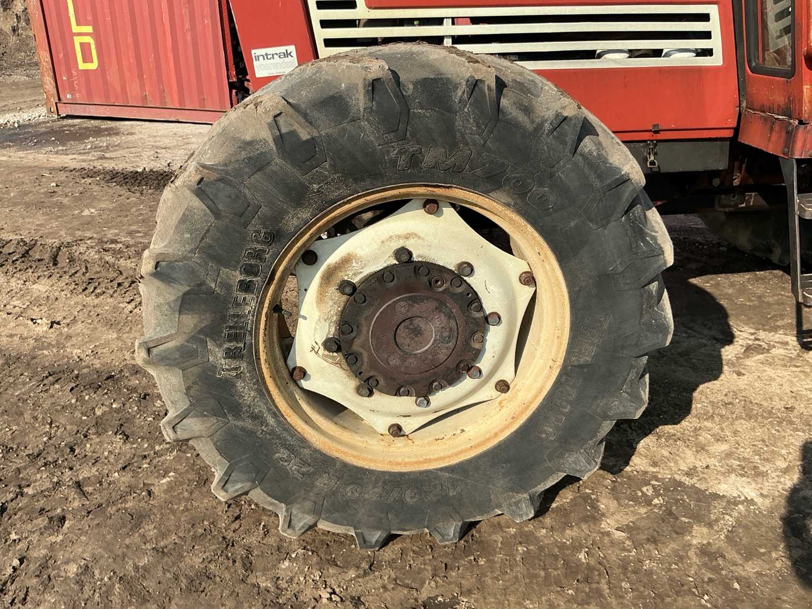 Fiat 880DT 5 vierwielaangedreven landbouwtractor (1980, 66 kW)