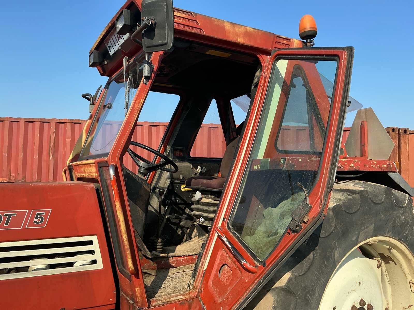 Fiat 880DT 5 vierwielaangedreven landbouwtractor (1980, 66 kW)