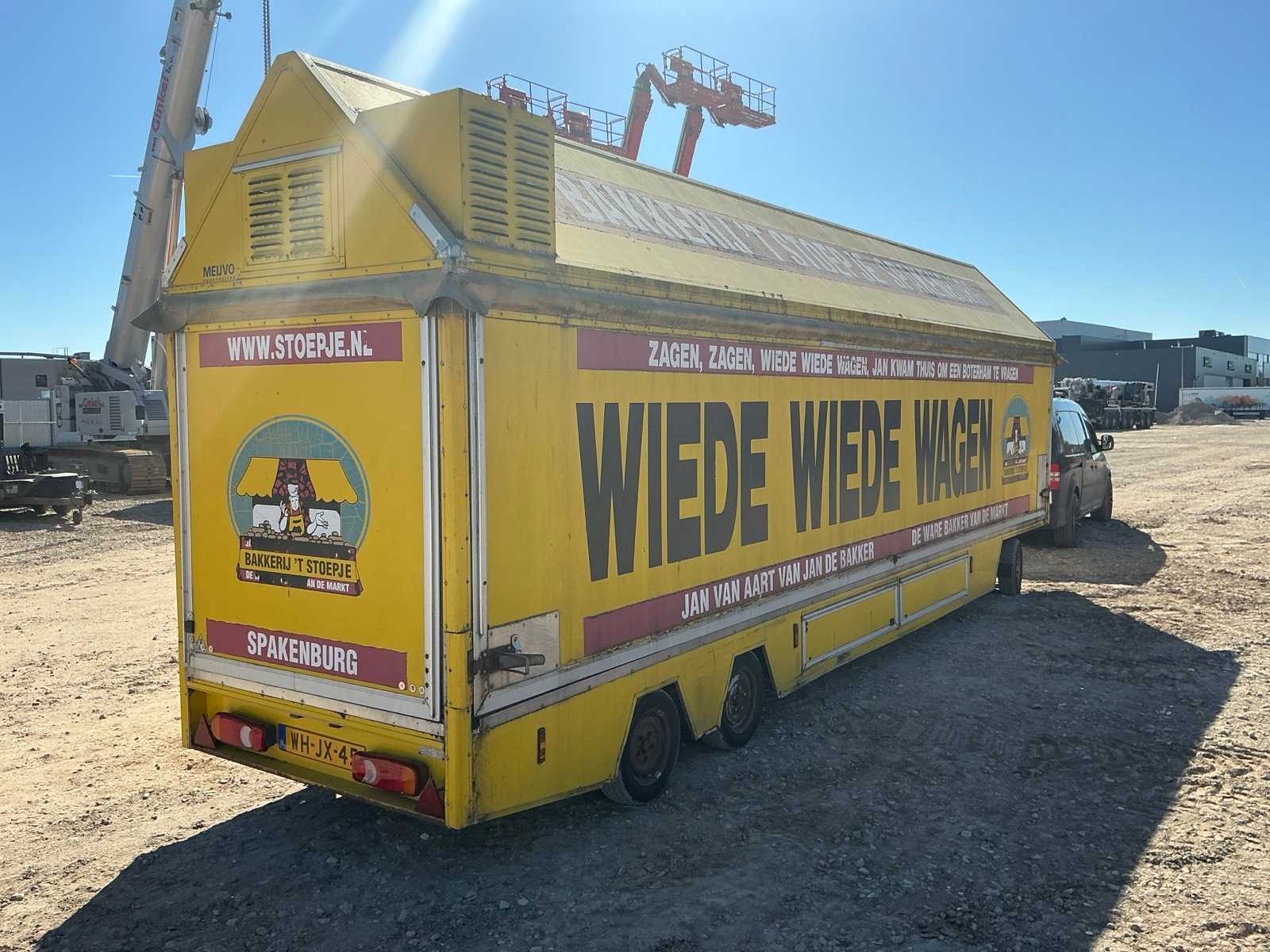 Meyvo DSW 3.5 verkoopwagen aanhangwagen (2003), 3-assig, gesloten opbouw, 9,87 m