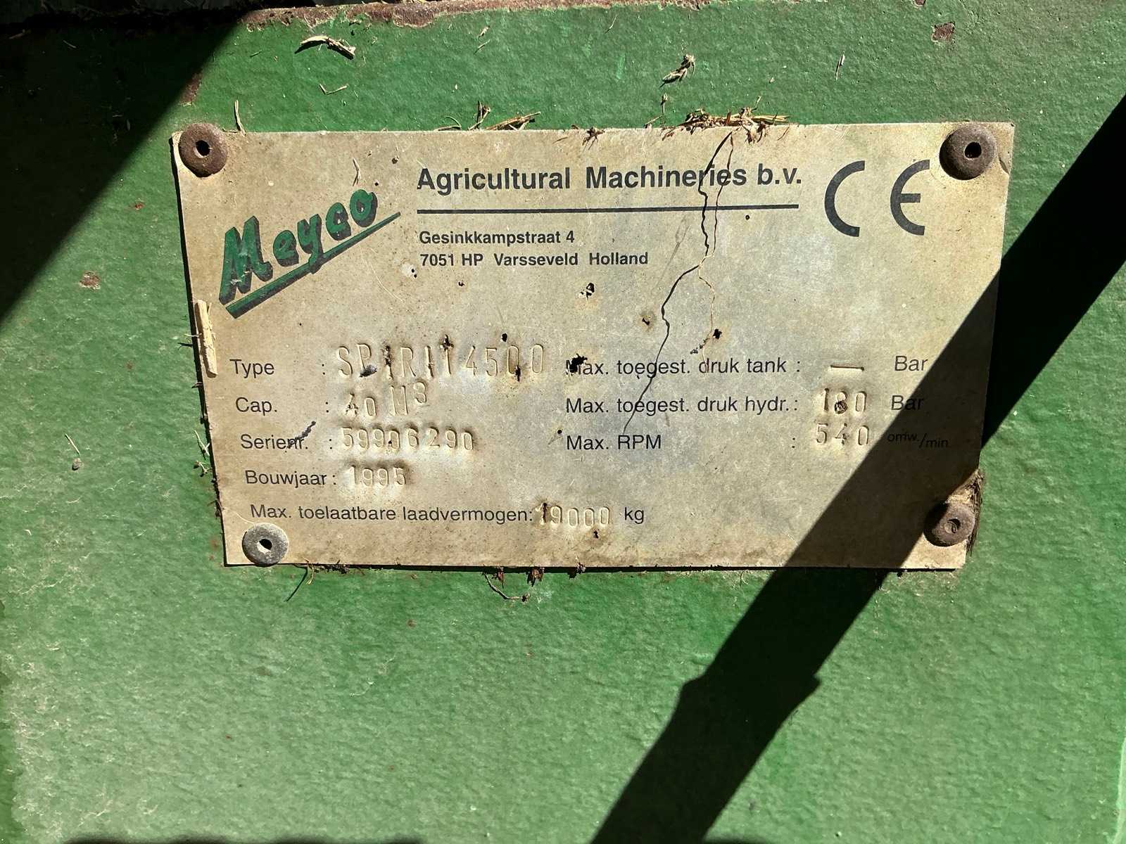 Meyco Spirit4500 silagewagen 40 m³ met stuuras (1995)