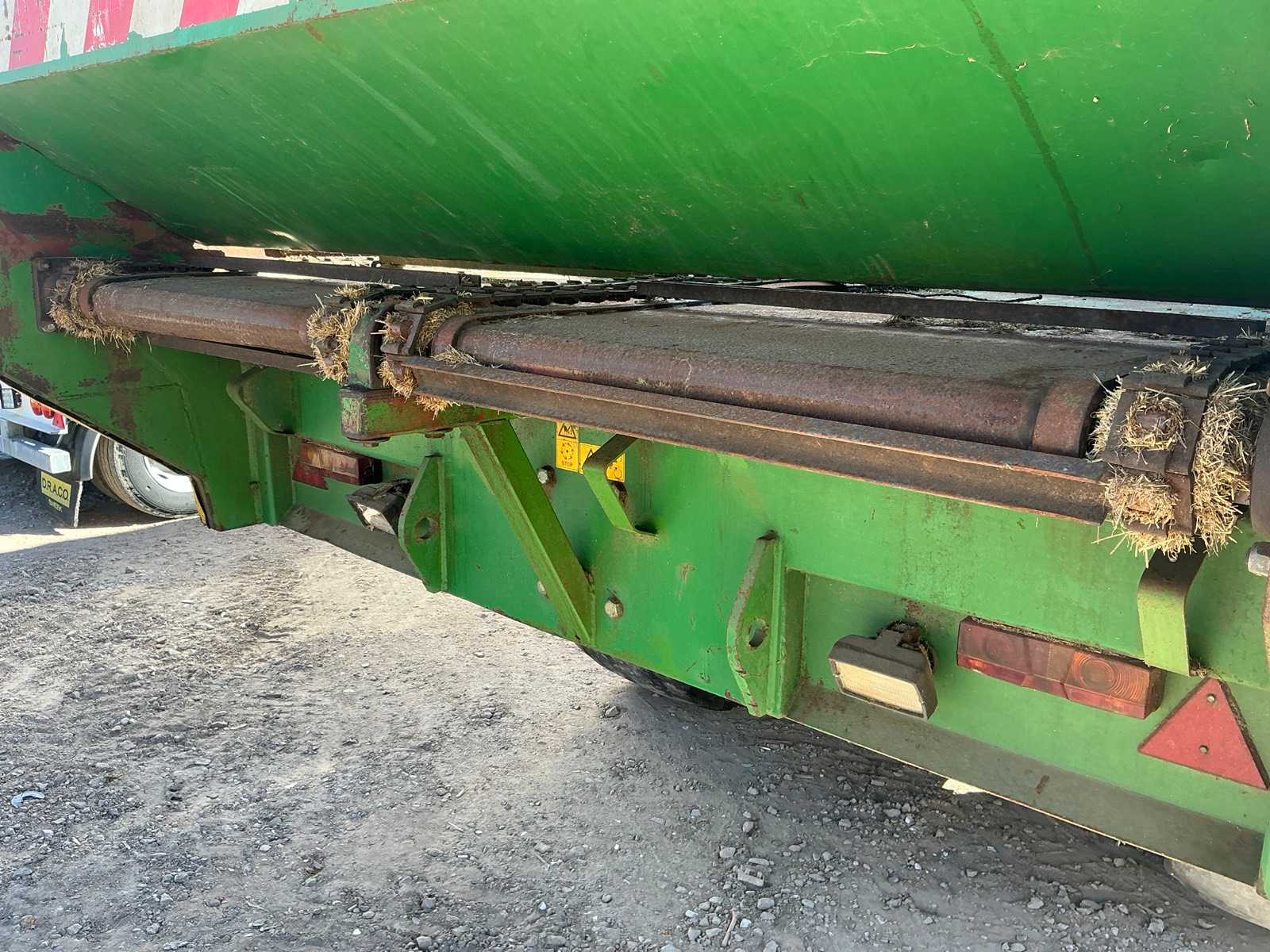 Meyco Spirit4500 silagewagen 40 m³ met stuuras (1995)