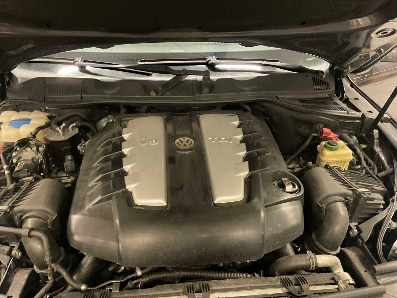Volkswagen Touareg R-Line 4.2 V8 TDI Automaat 4x4 (2012)