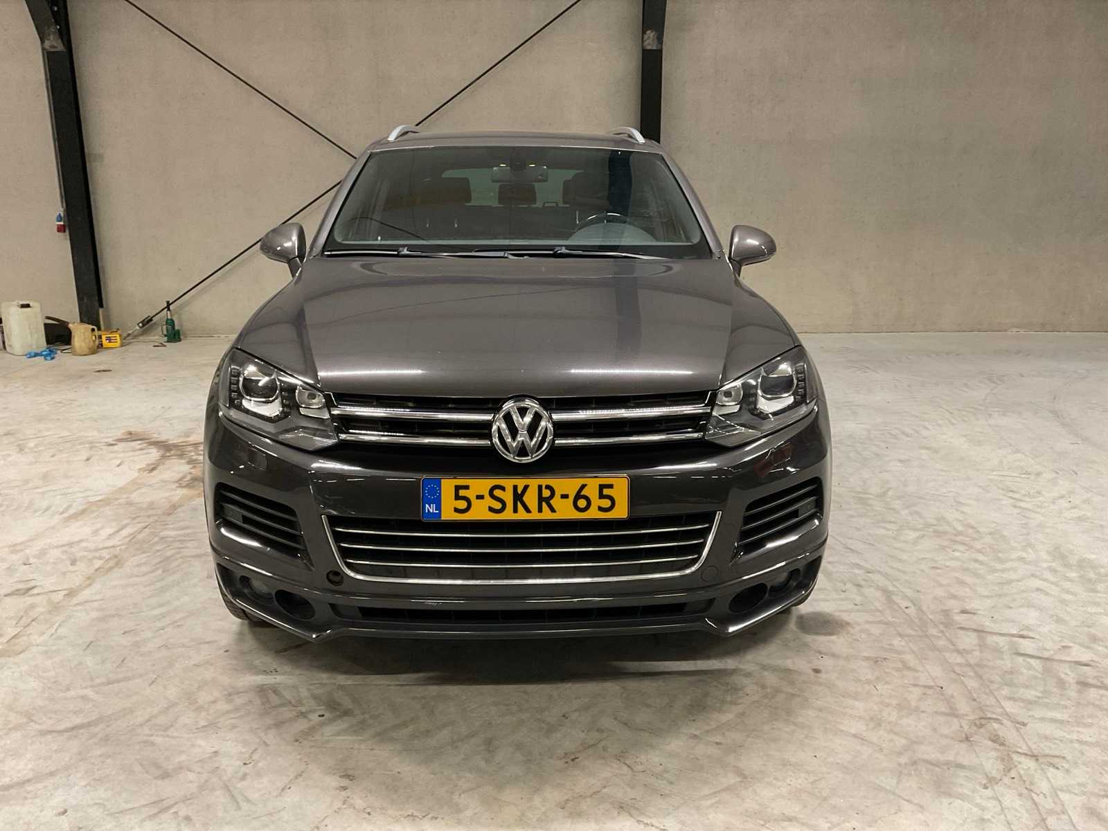 Volkswagen Touareg R-Line 4.2 V8 TDI Automaat 4x4 (2012)