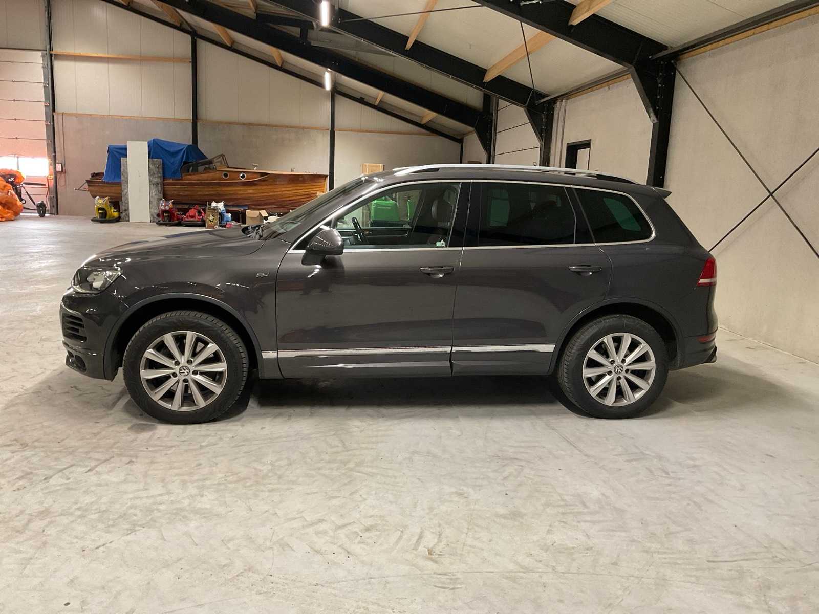 Volkswagen Touareg R-Line 4.2 V8 TDI Automaat 4x4 (2012)