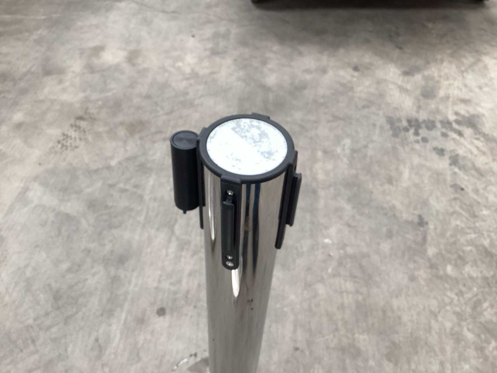 Set van 7 afzetpaaltjes met lint, hoogte 900 mm
