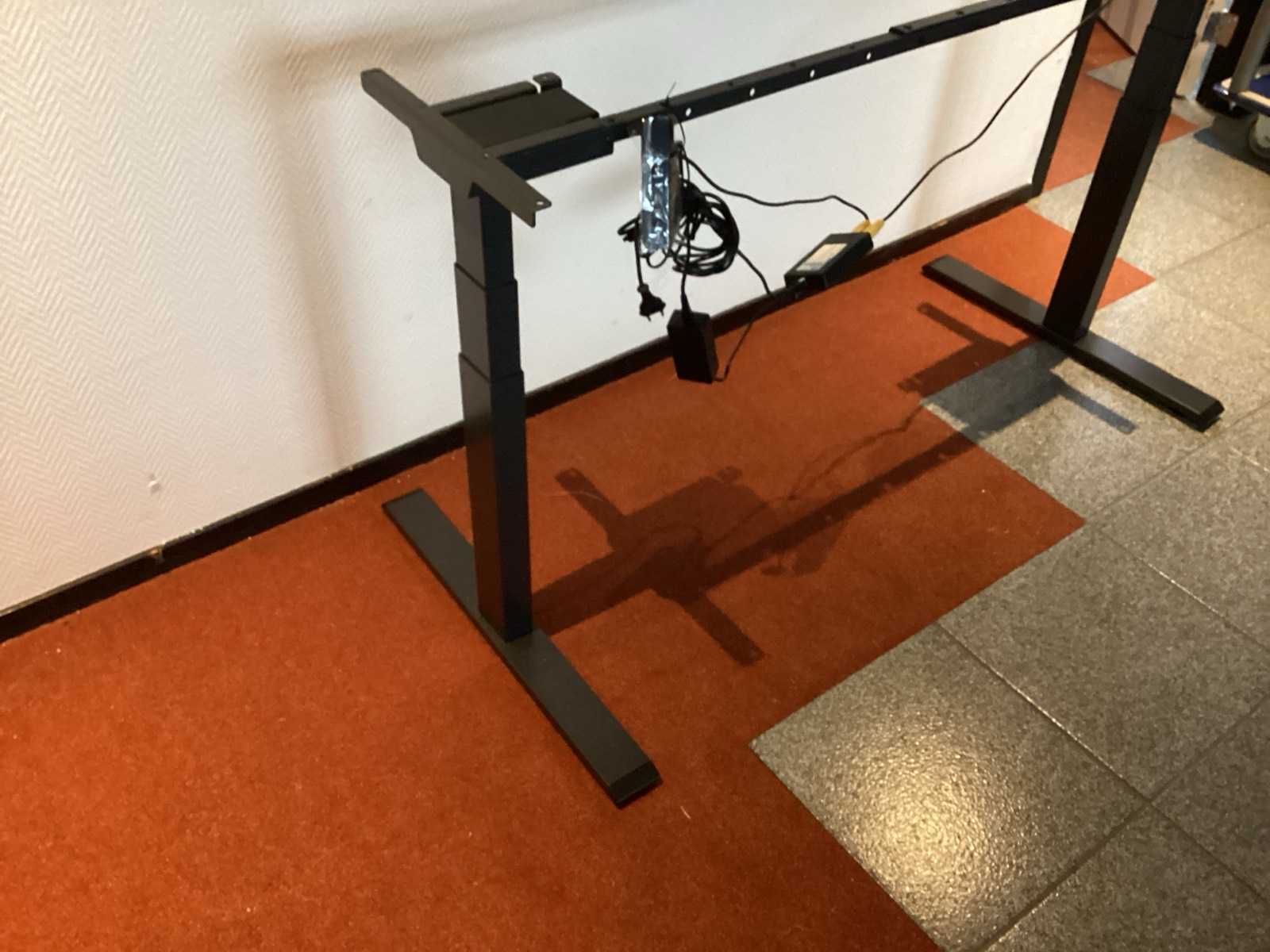 Kerkmann elektrisch zit-sta bureau