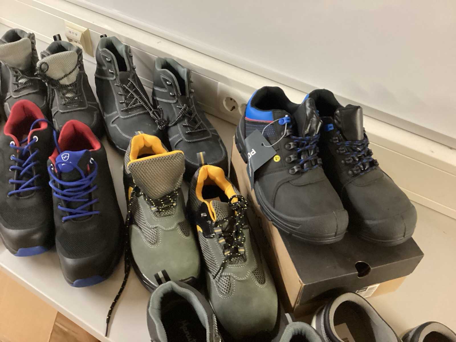 Partij van 8 paar veiligheidsschoenen, diverse merken en maten