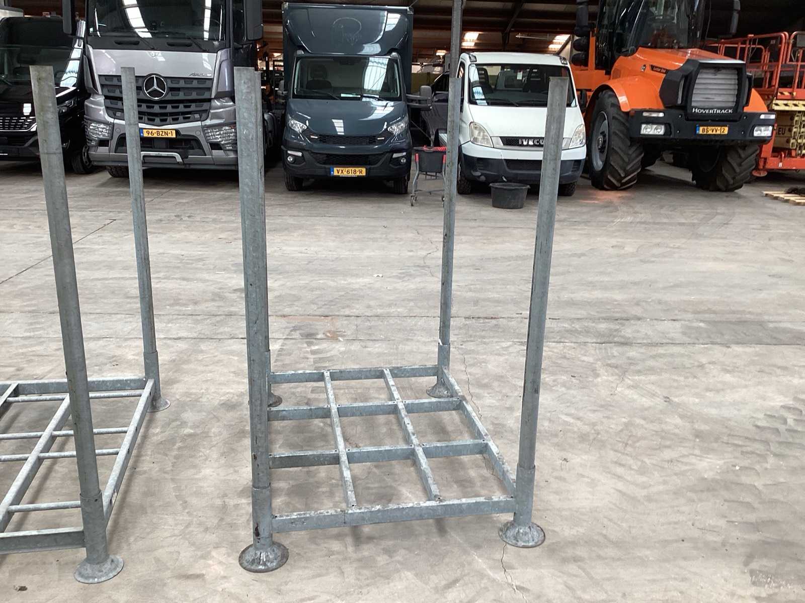Stalen stapeljuk, 1390 x 1040 x 1720 mm