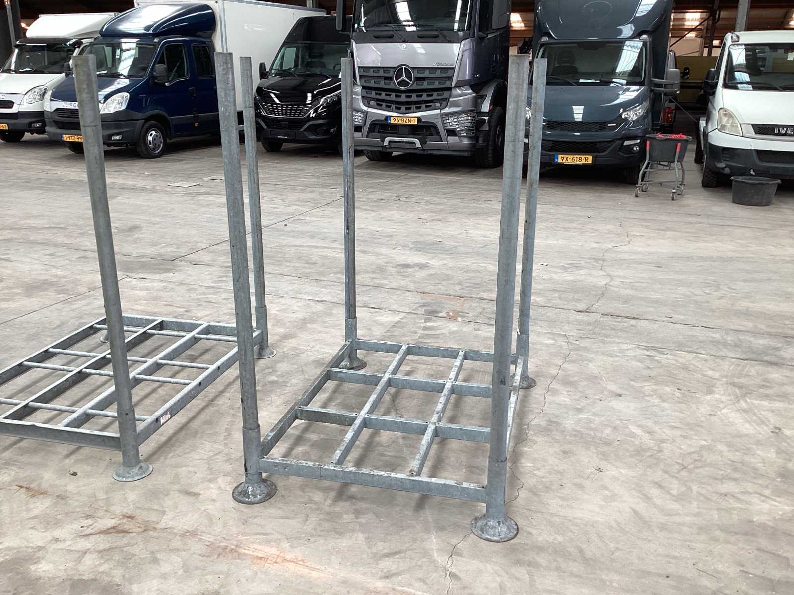 Stalen stapeljuk, 1390 x 1040 x 1720 mm