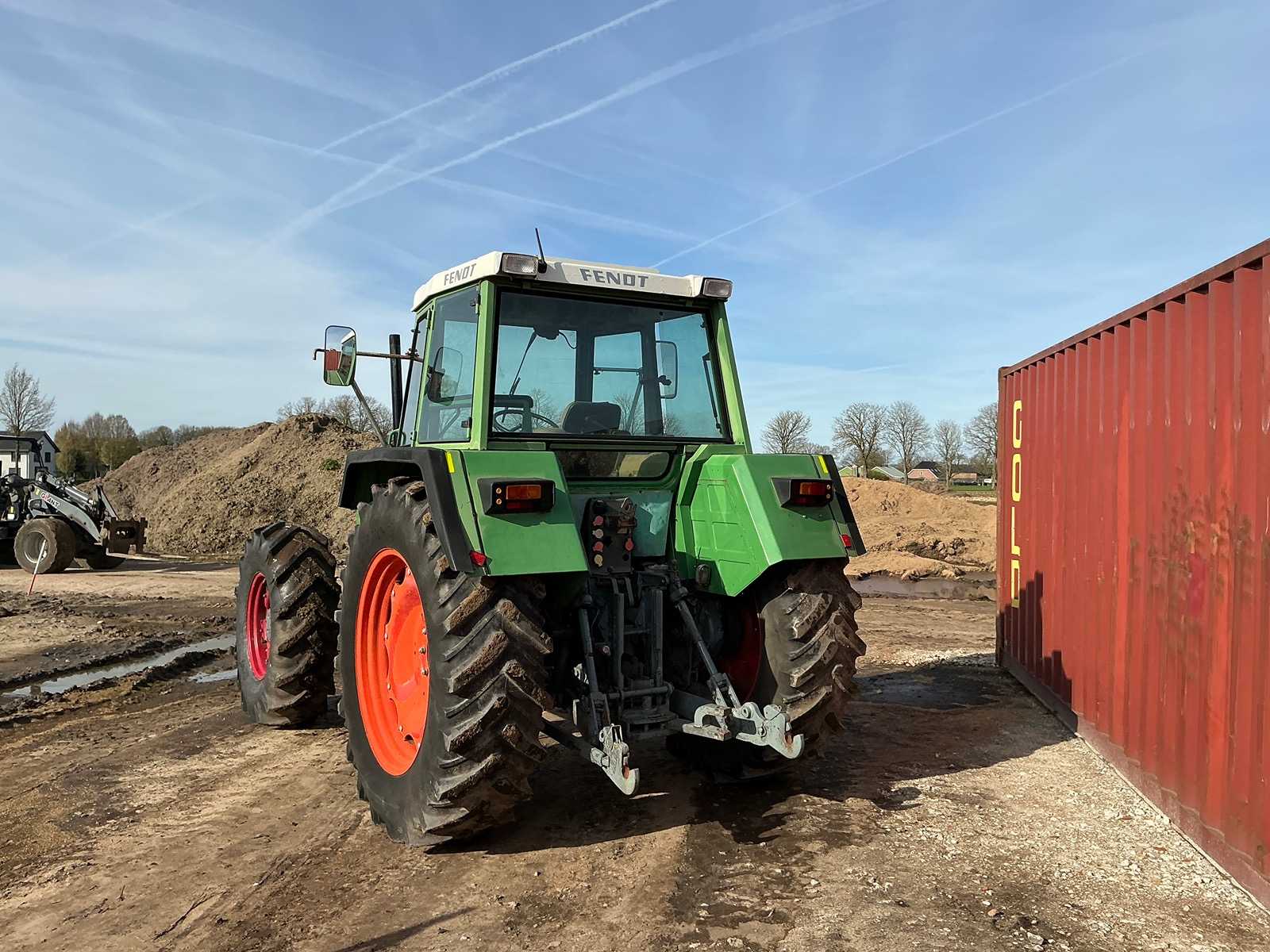 Fendt farmer 311 LSA 4-Wheel Drive Tractor 1986