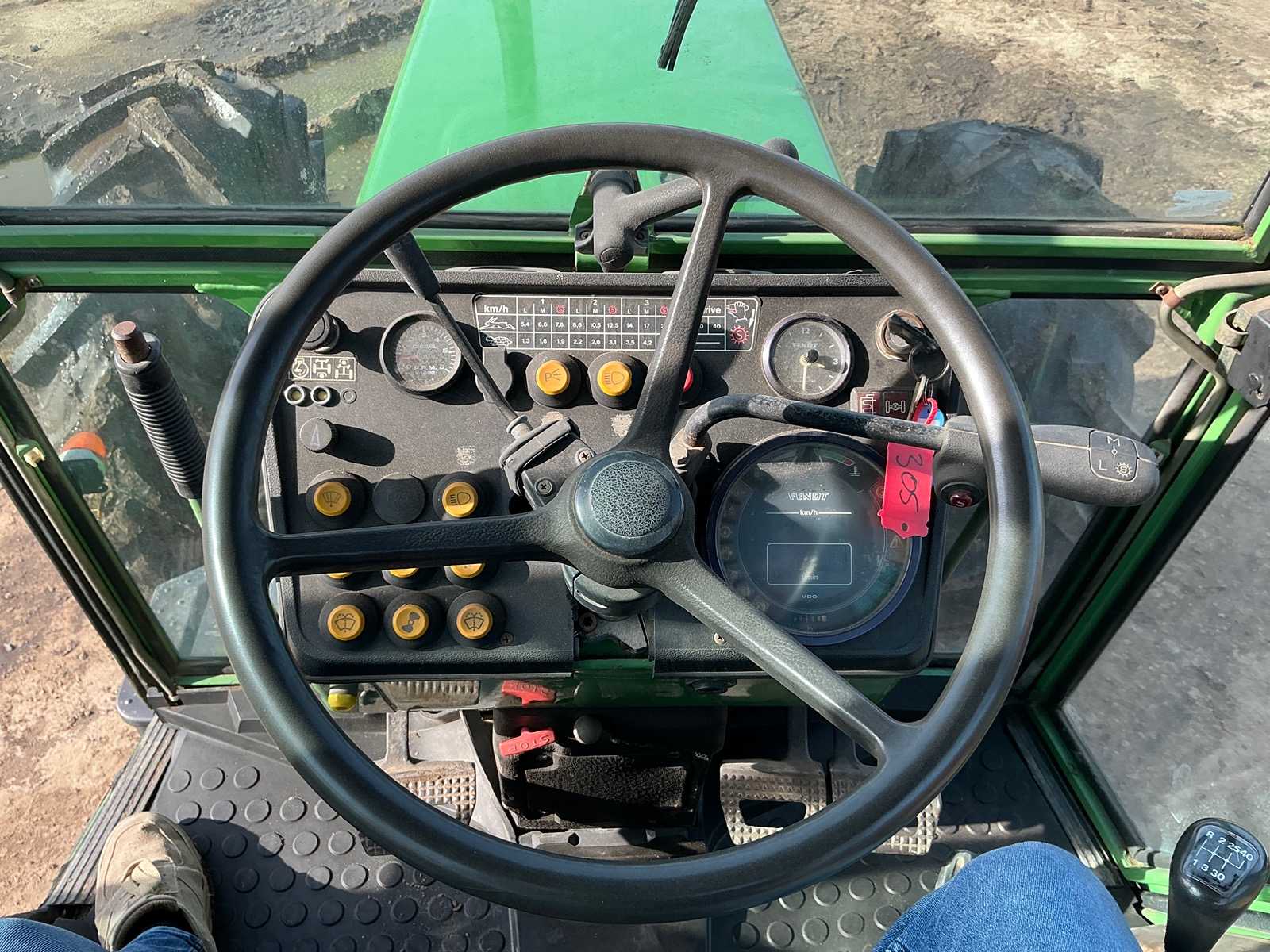Fendt farmer 311 LSA 4-Wheel Drive Tractor 1986