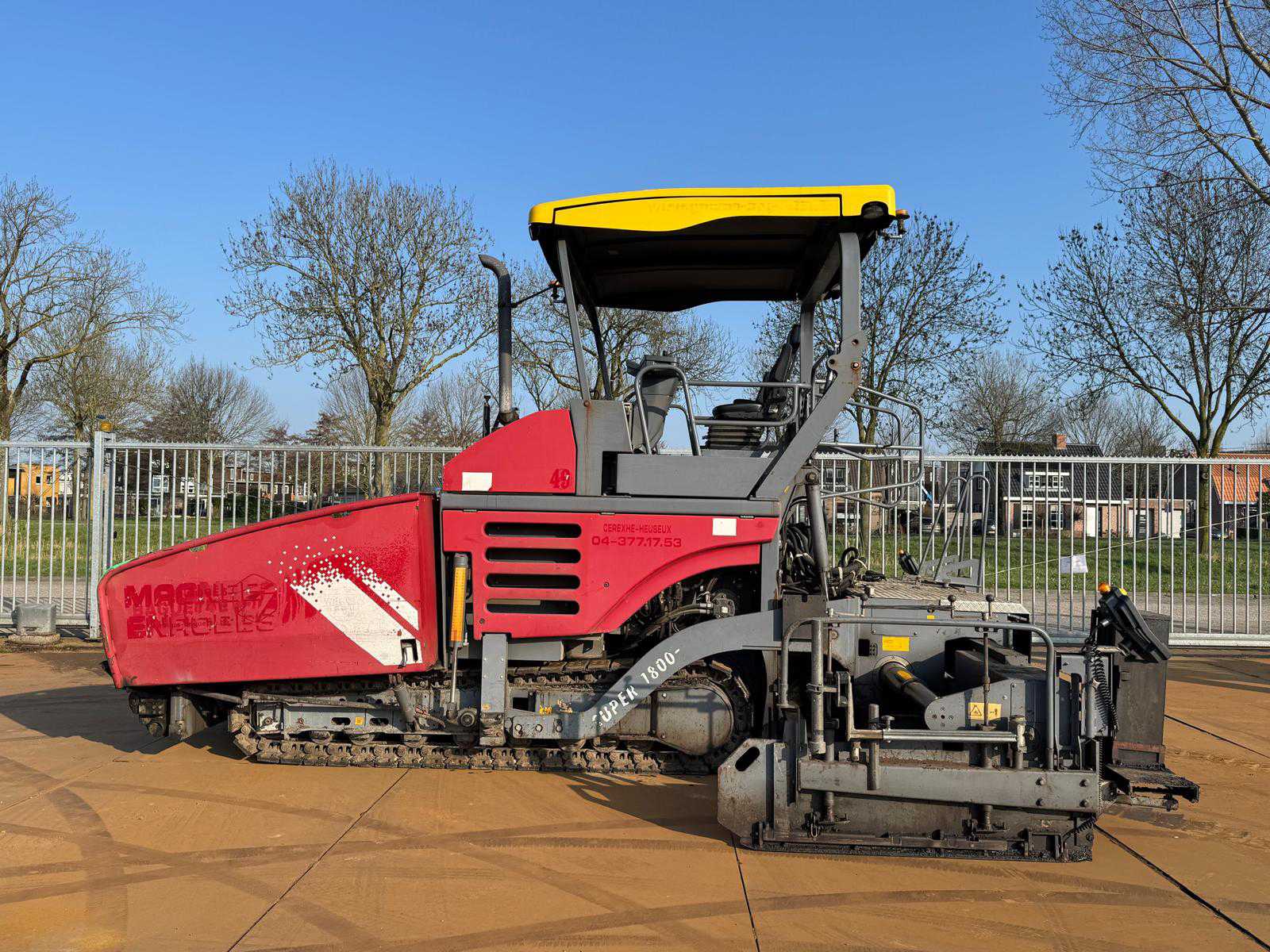 Vogele Super 1800-2 asfalteermachine (2010) met AB500 screed, 5 m werkbreedte
