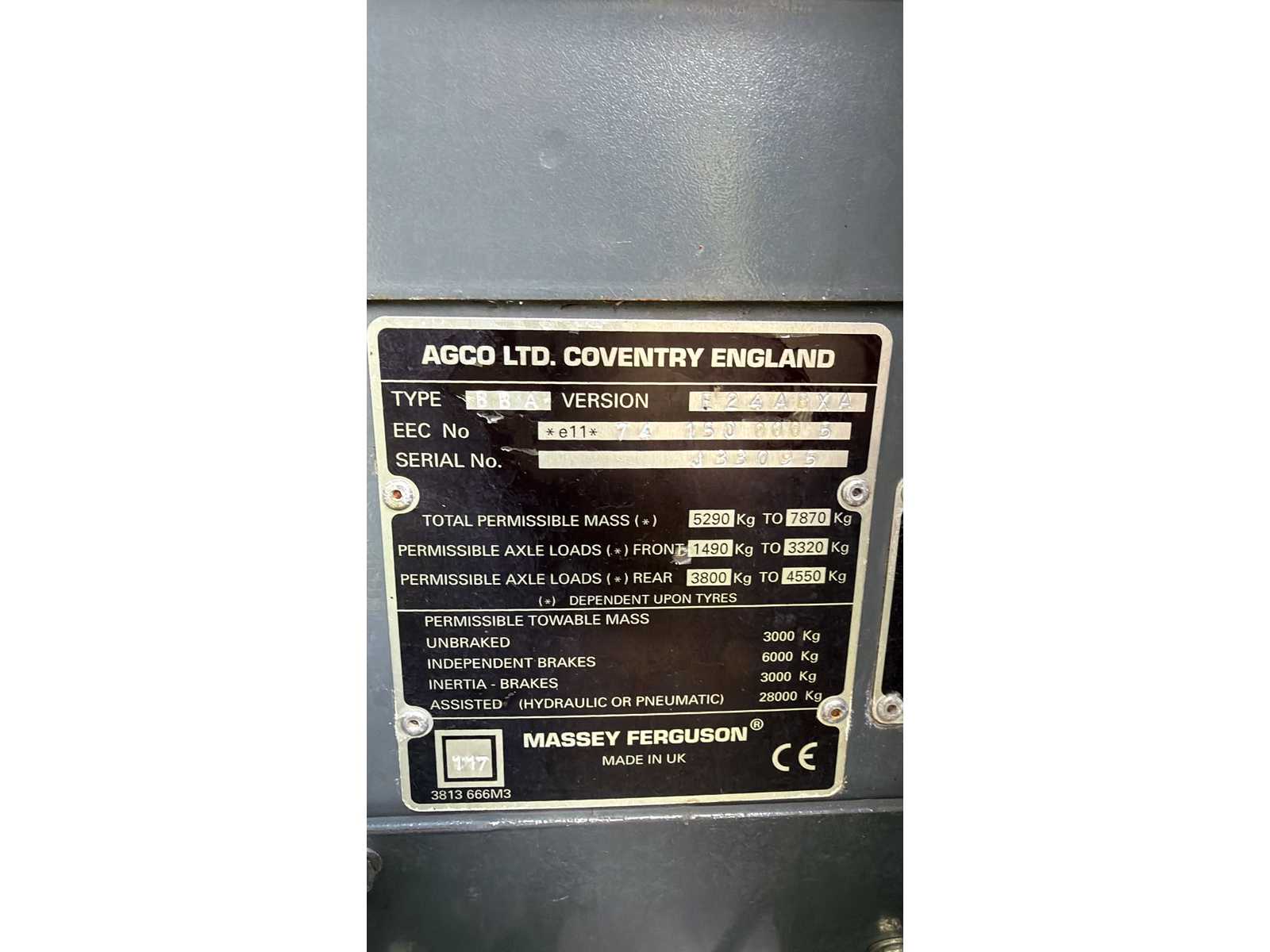 2000 Massey Ferguson 4225 Vierwielaangedreven landbouwtractor