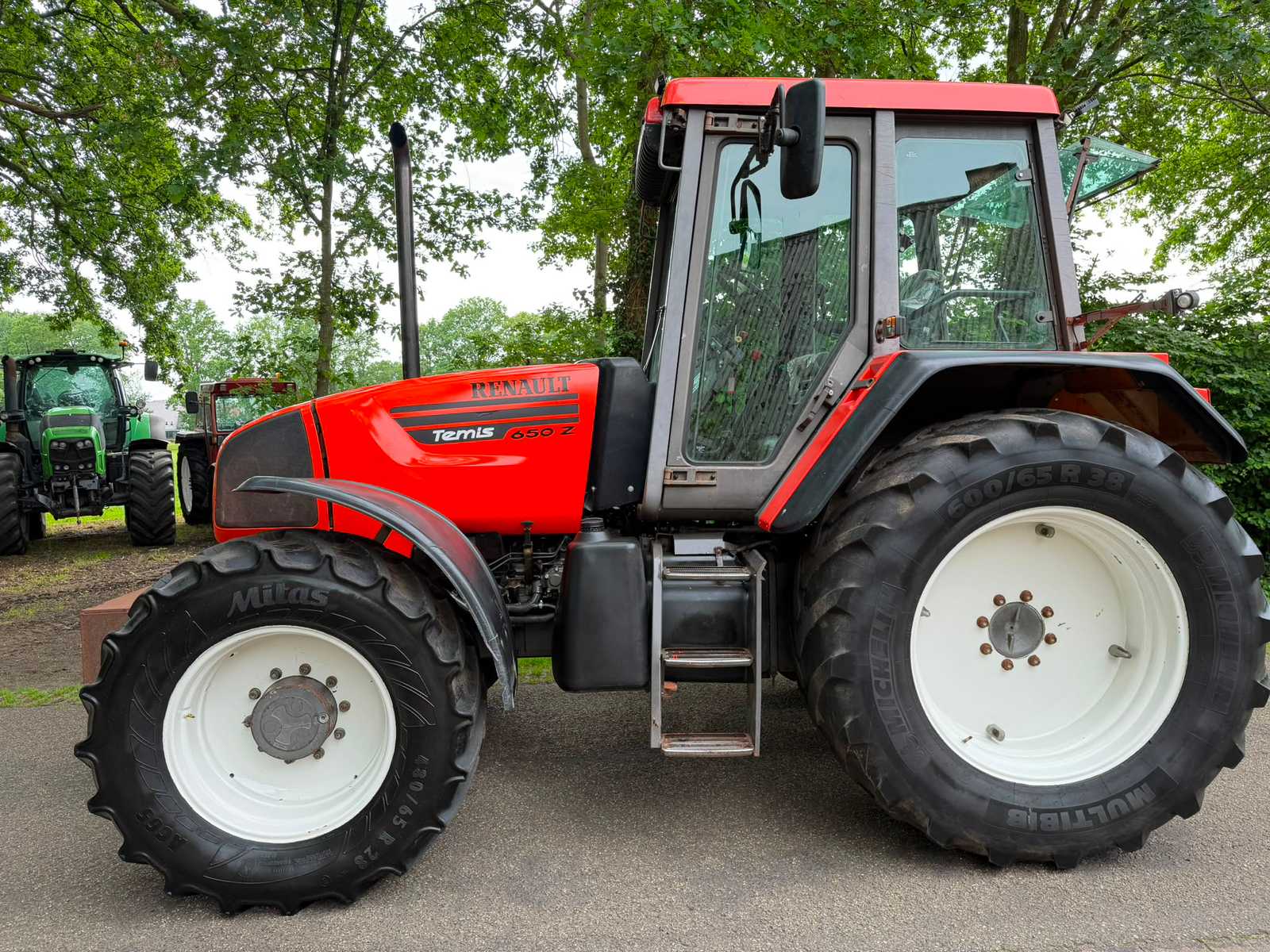 2000 renault Temis 650 Z Vierwielaangedreven landbouwtractor