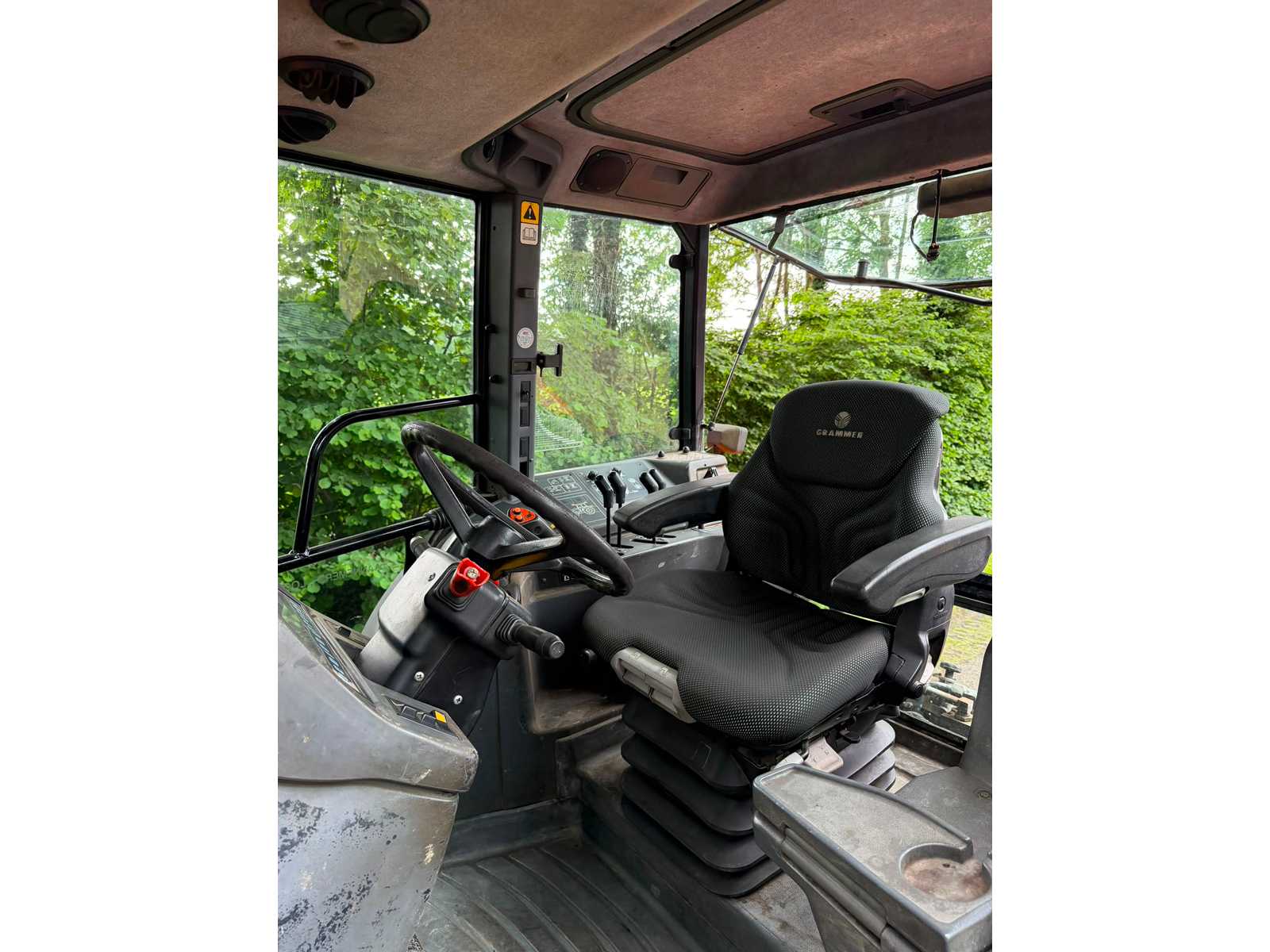 1999 new holland 8160 Vierwielaangedreven landbouwtractor