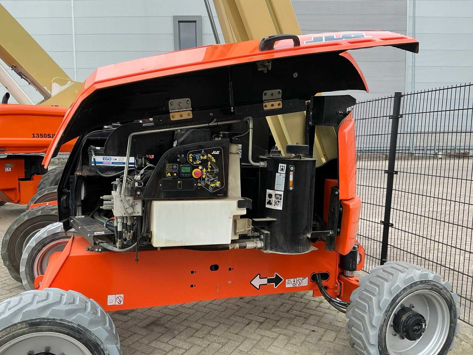 2021 JLG 4050AJ Knikarm Hoogwerker