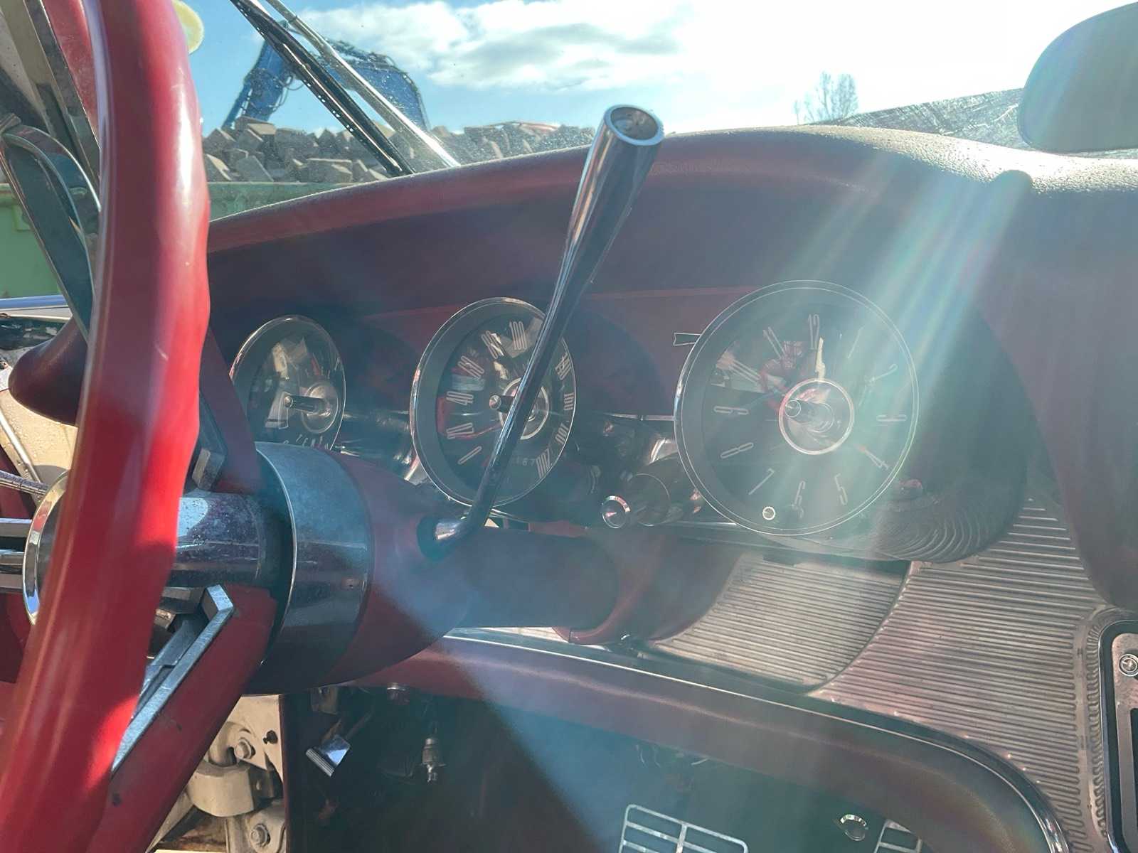 1963 Ford Thunderbird V8 Oldtimer auto