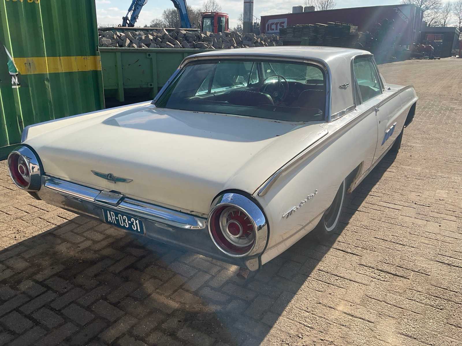 1963 Ford Thunderbird V8 Oldtimer auto