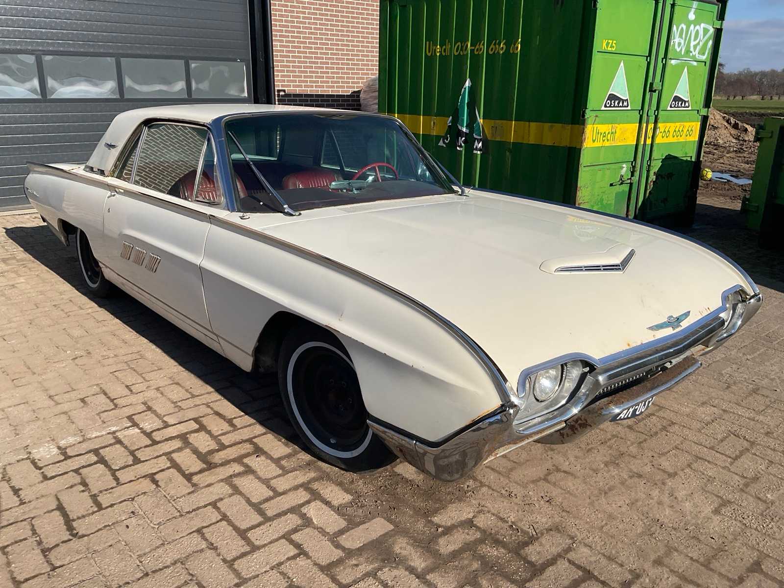 1963 Ford Thunderbird V8 Oldtimer auto