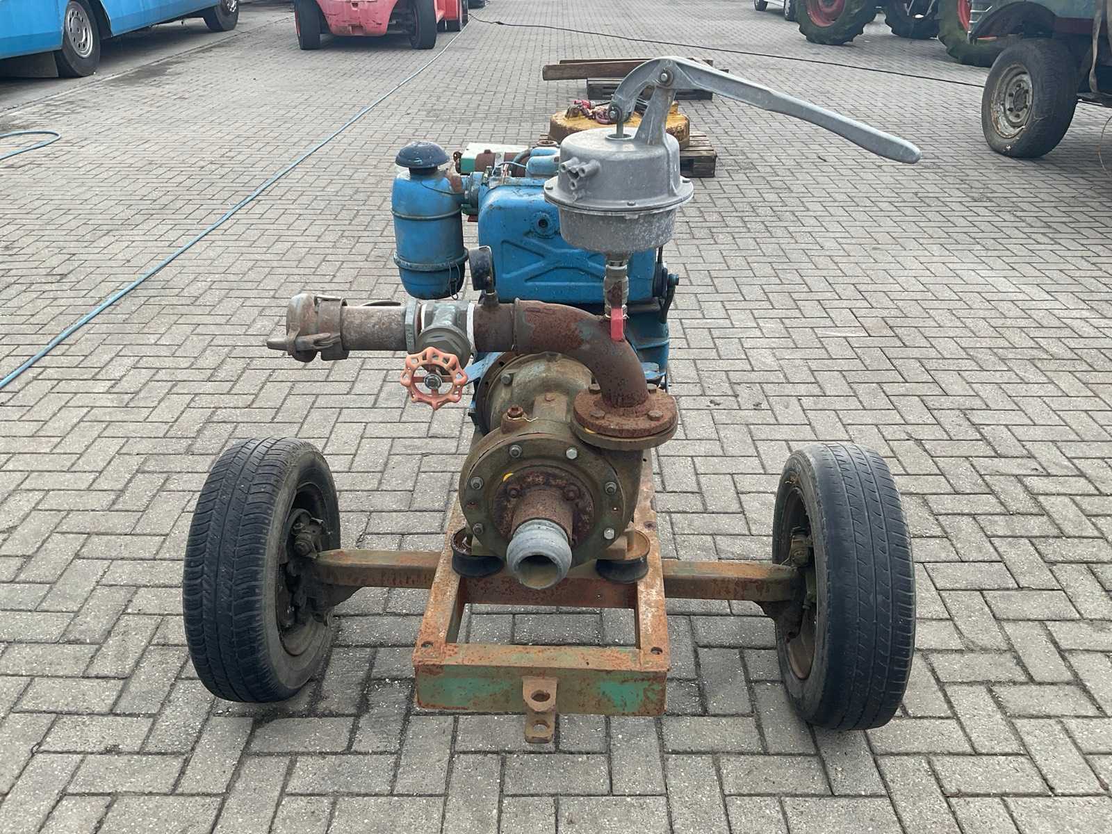 Hatz E89FG-172E Pomp met motor