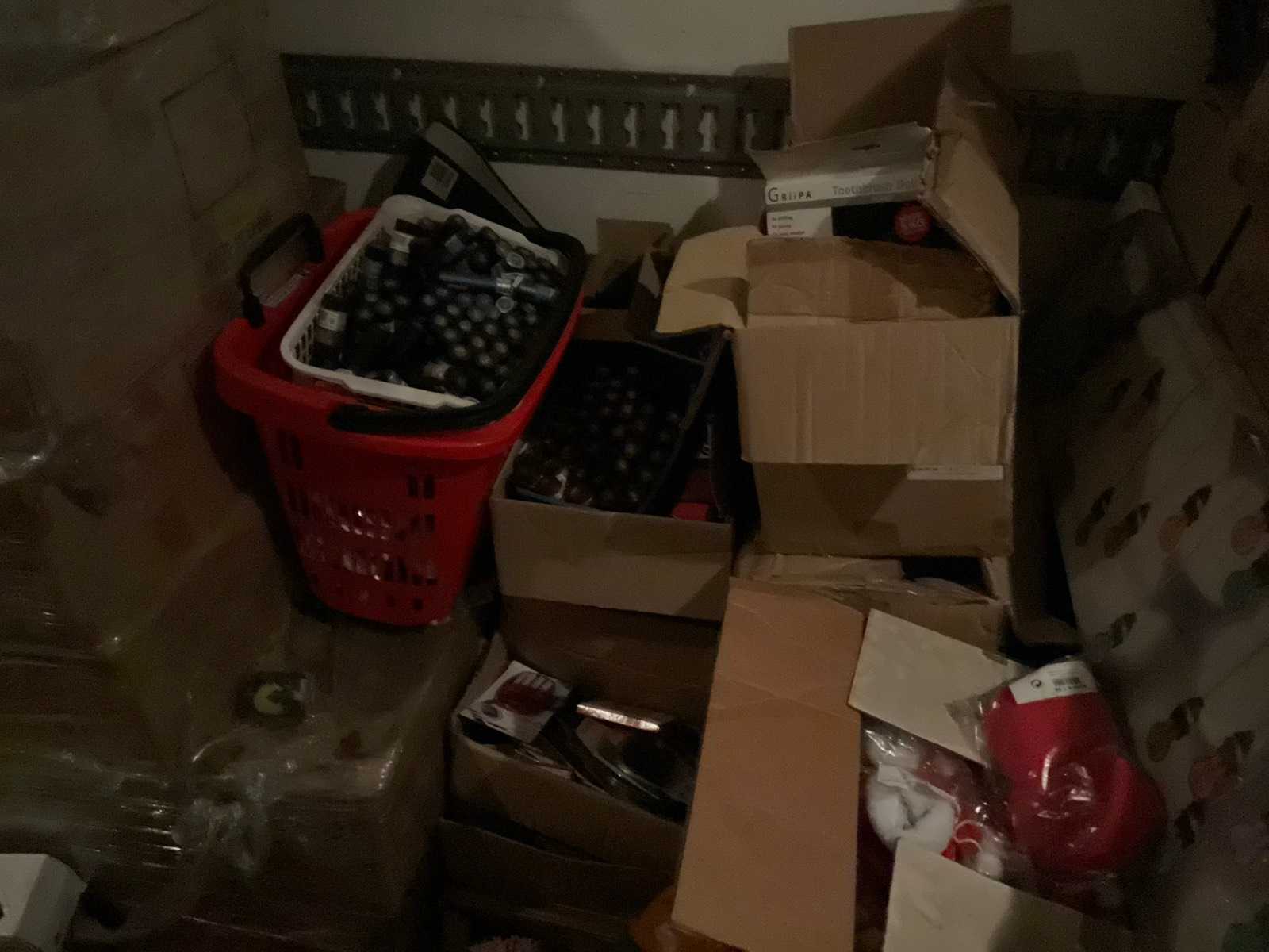 Groenewegen Oplegger inclusief winkelinventaris
