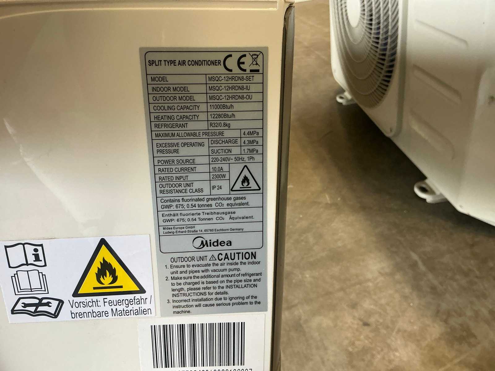 Midea Airco’s 2200W (3x)