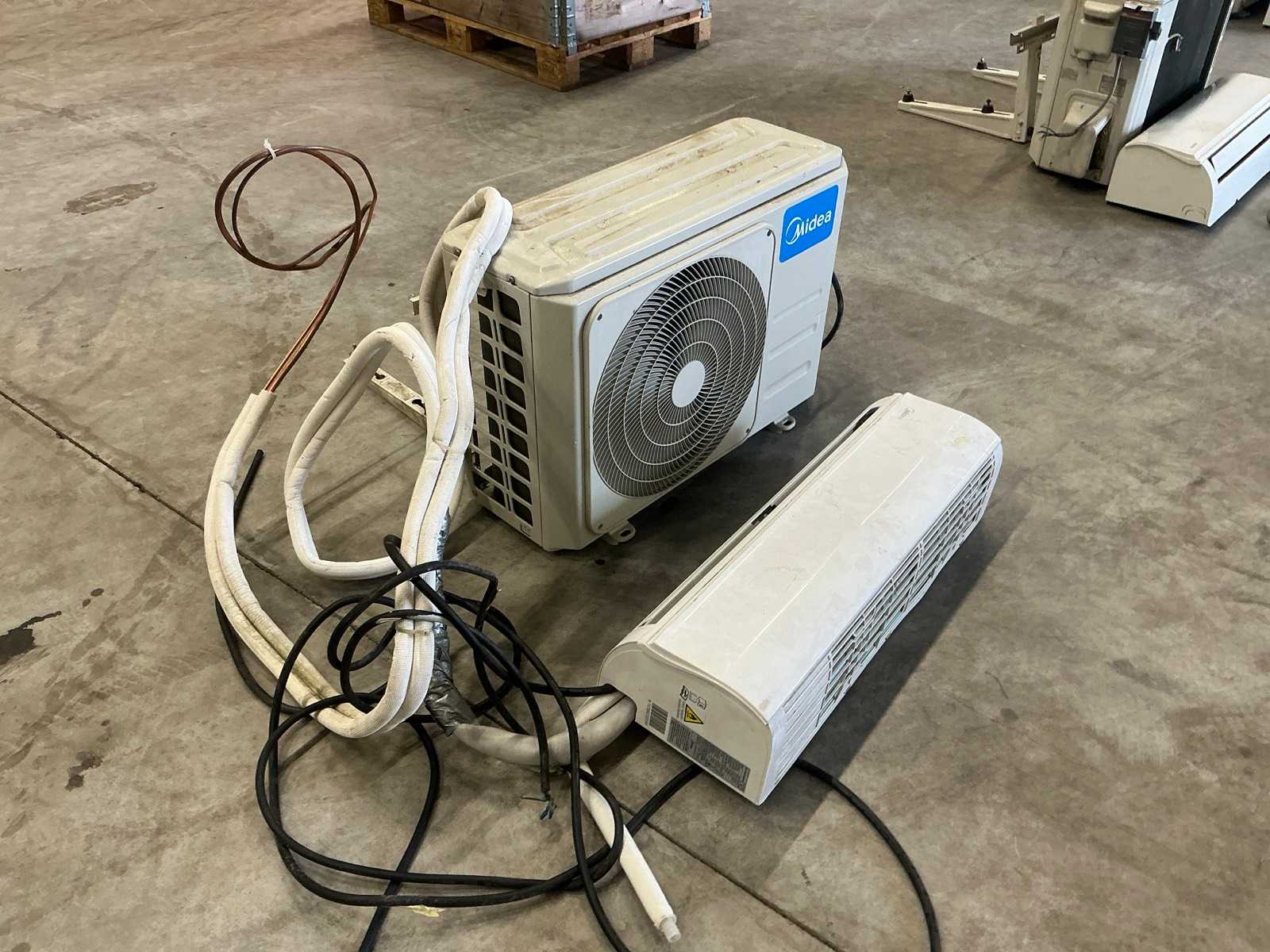 Midea Airco’s 2200W (3x)