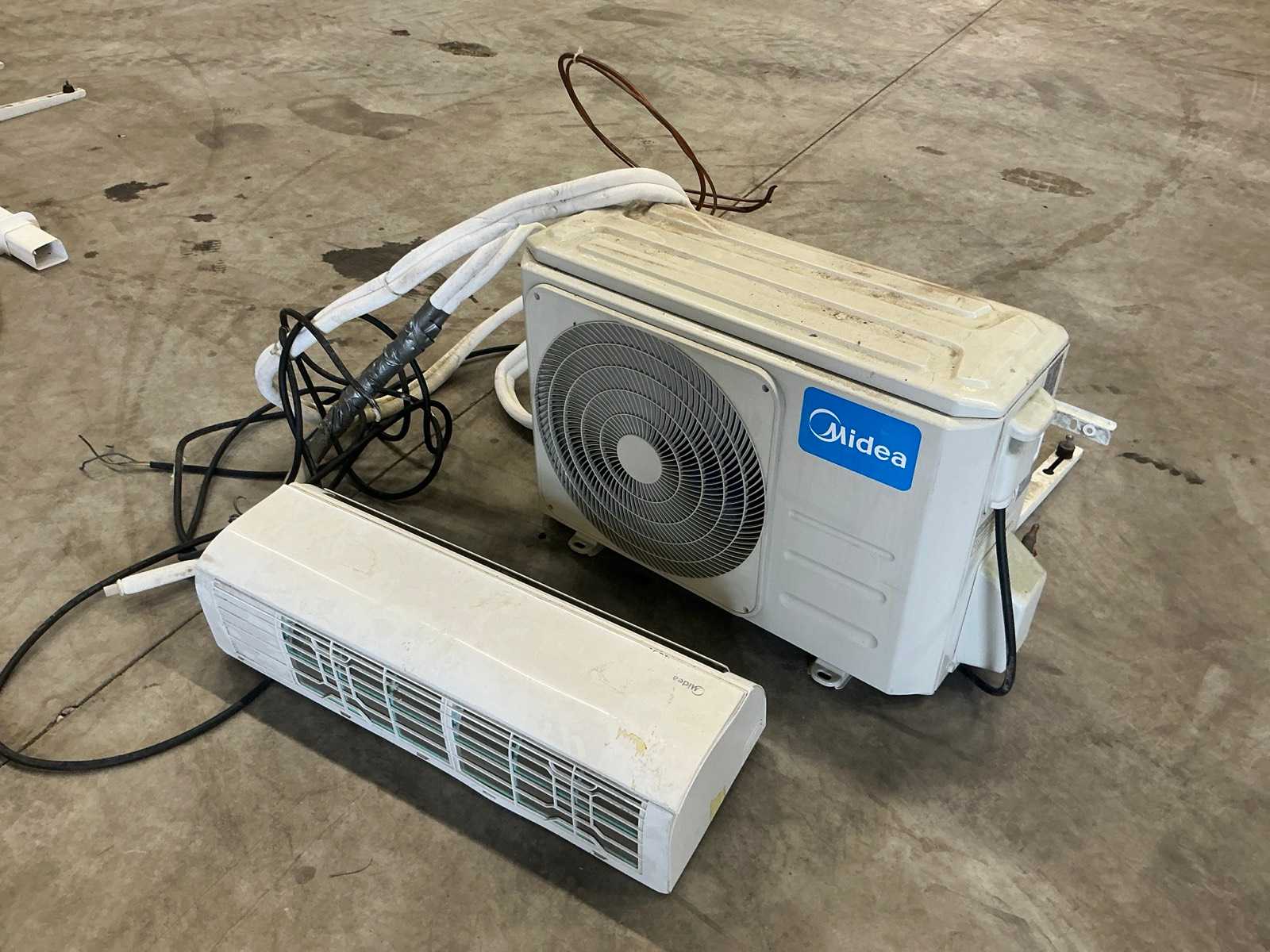 Midea Airco’s 2200W (3x)