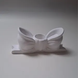 Masnis gyertyatartó 2 bélyegkép