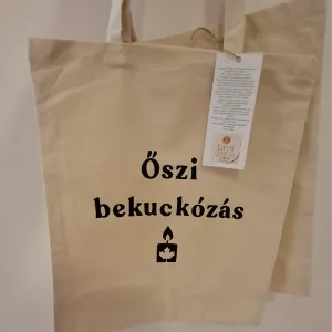 Vászontáska-ősz 4 bélyegkép