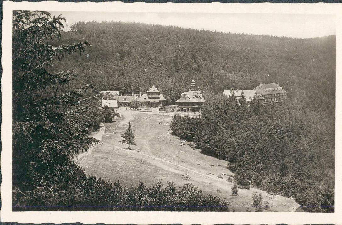 10D12775 Kaple- Radhošť