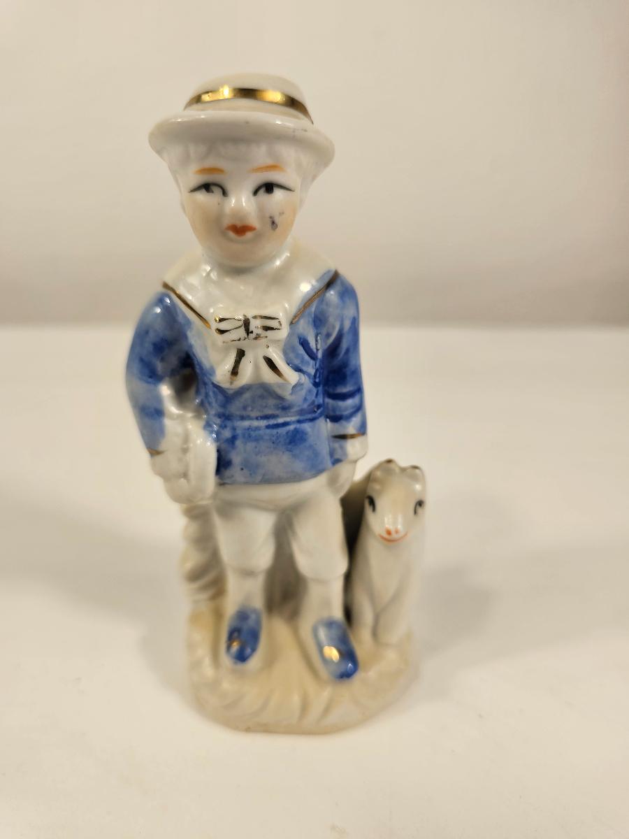 Soška PORCELÁN, KLUK, PES, CHLAPEC, MODRÁ BARVA