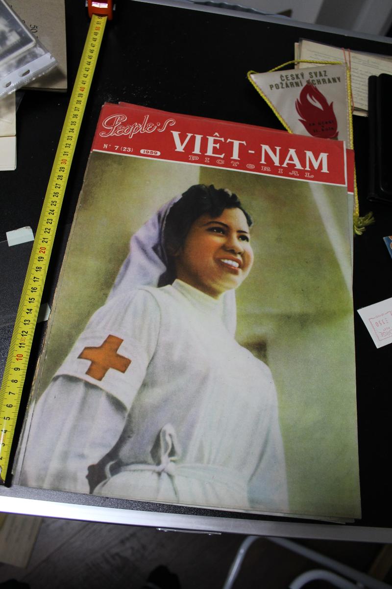 starý časopis Vietnam