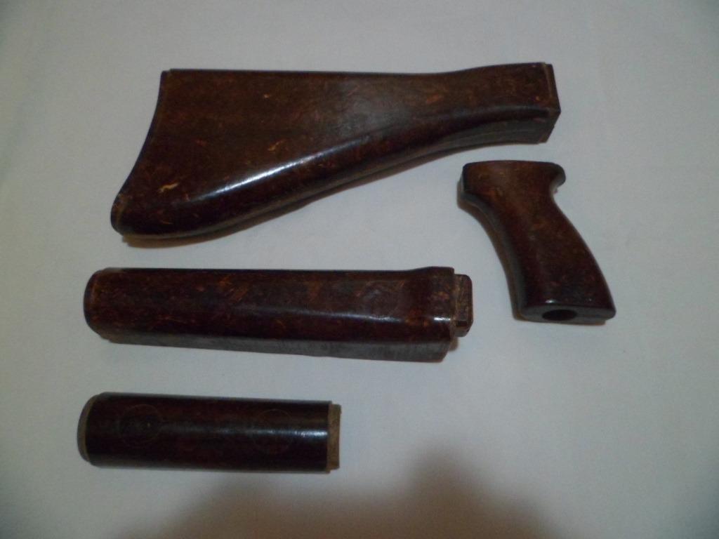 Samopal vz.58 - originální pažbení sada,nepoužité