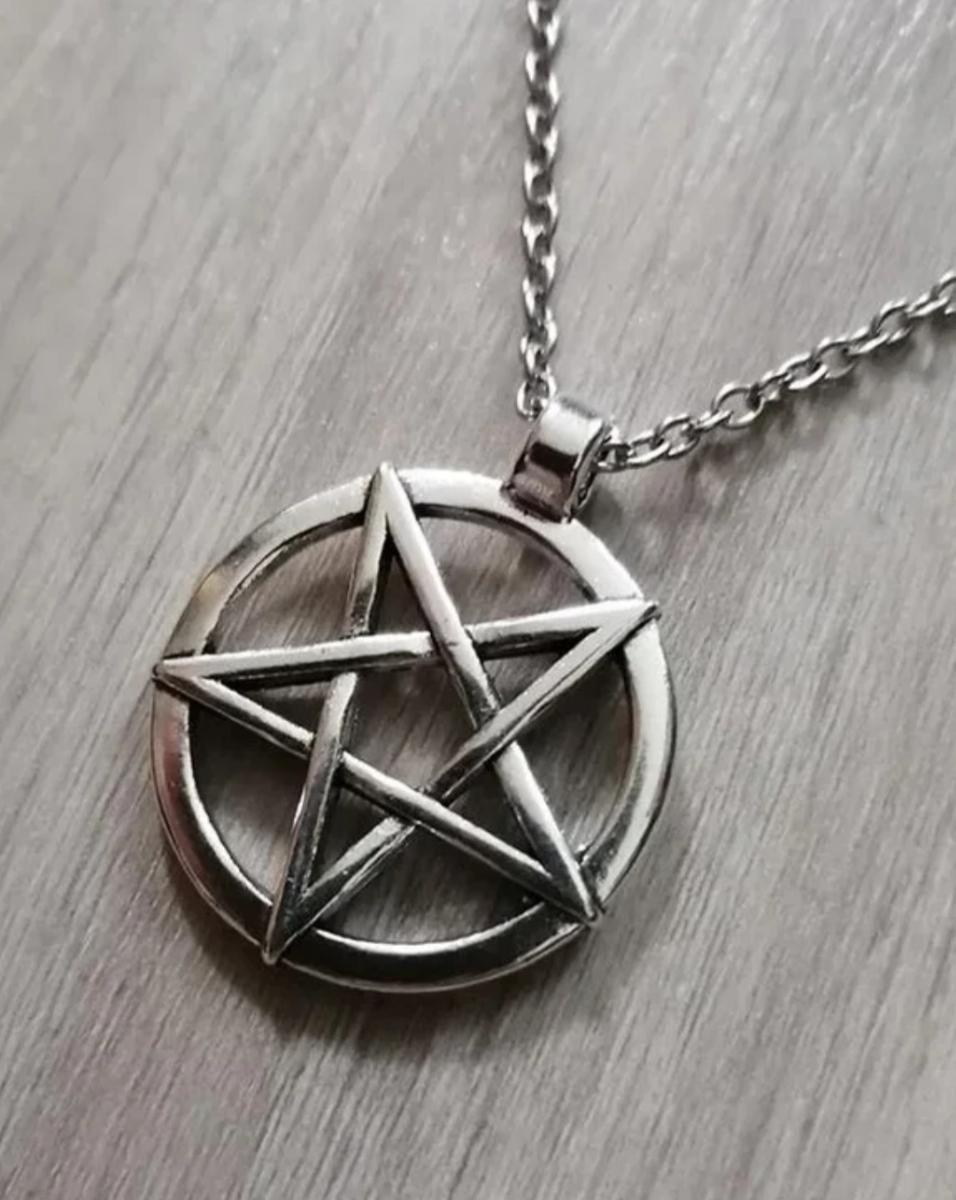 Náhrdelník pentagram, řetízek