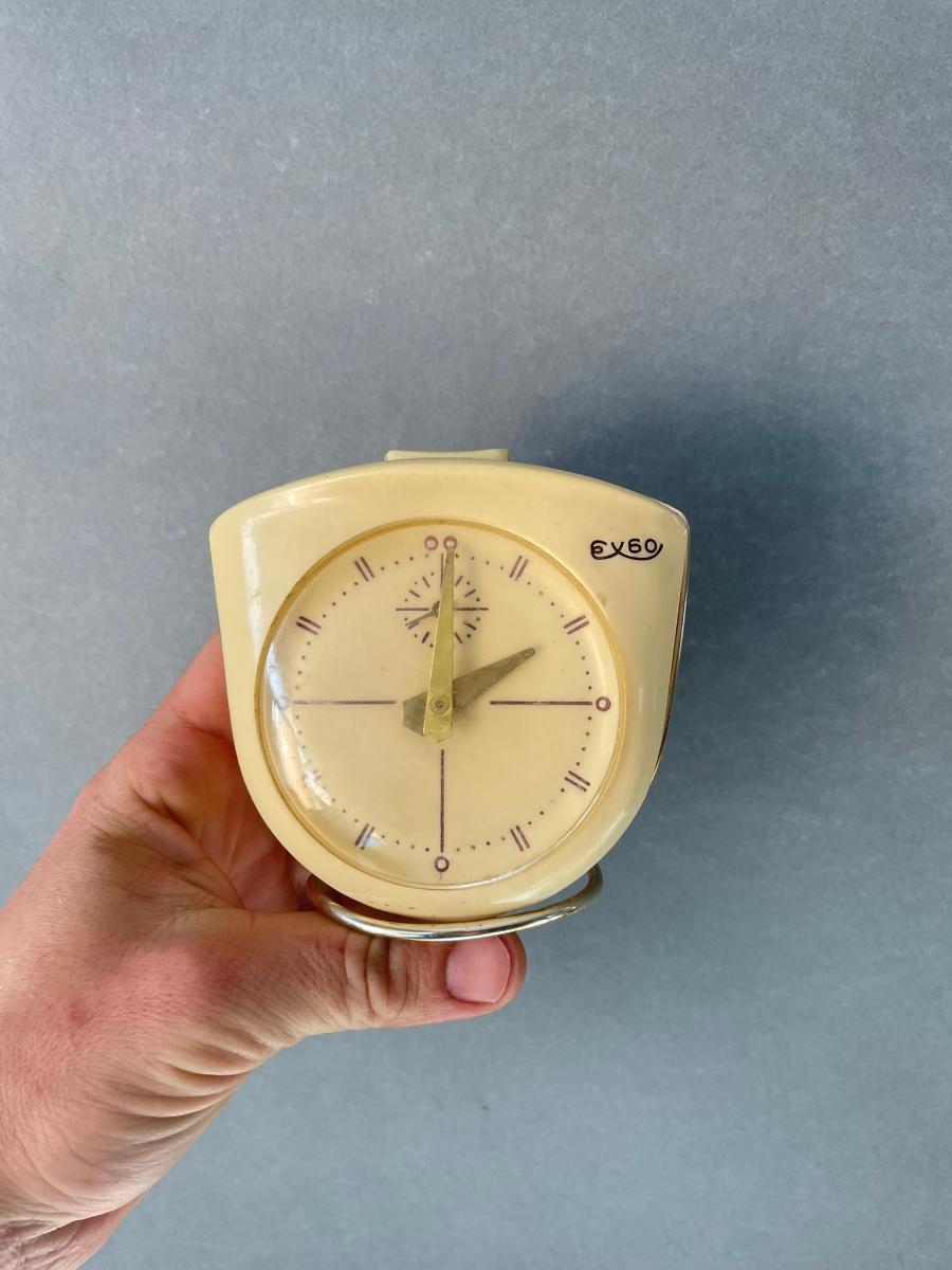 Prim EX60 z počátku 60. let - budík