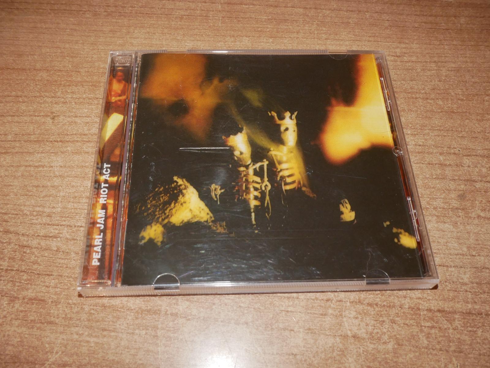 PEARL JAM RIOT ACT, CD