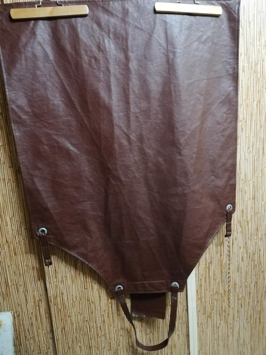 PEVNÁ RETRO ZÁSTĚRA ŘEZNICKÁ I PRO RYBÁŘE