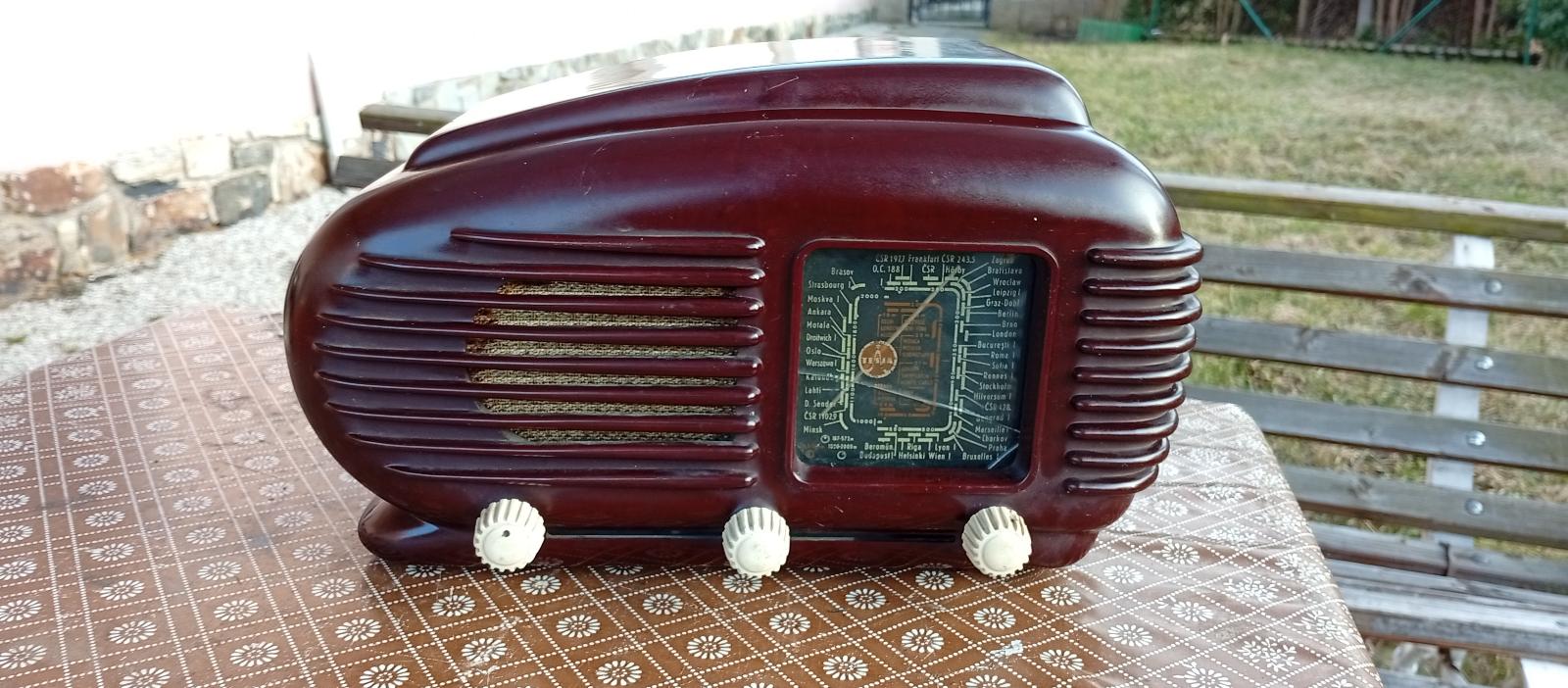 staré bakelitové rádio - TALISMAN