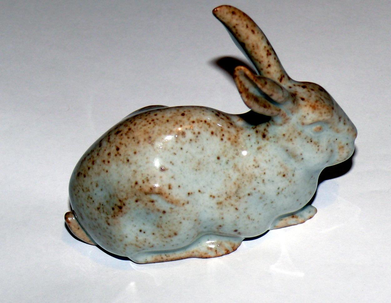 porcelánová soška králíčka - zajíčka