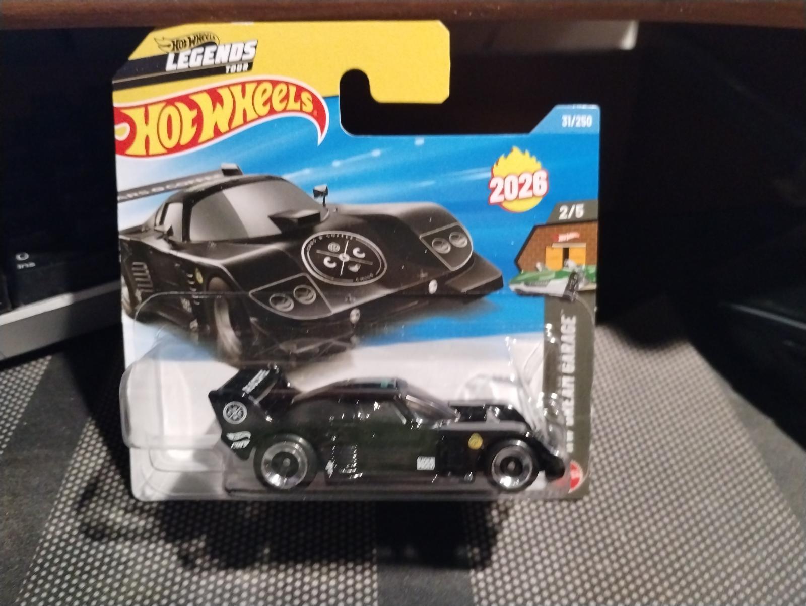 Hotwheels Legends La Liebre r.2026 NEROZBALENO !!