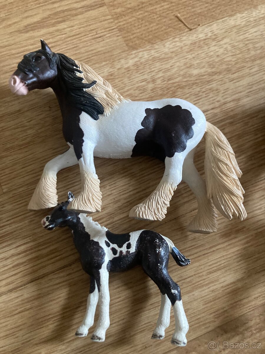 Schleich koně,vyber ze 160 koni