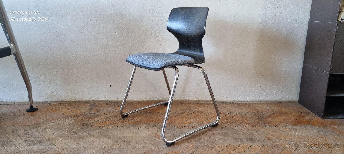 8x ŽIDLE ELMAR FLOTTO - NADČASOVÝ RETRO DESIGN