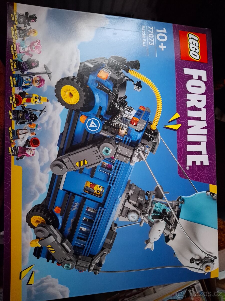 Lego Fortnite 77073 Battle Bus