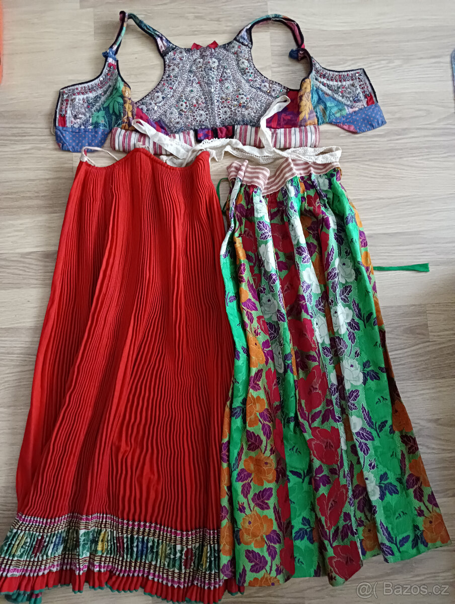 RŮZNÉ STARÉ RETRO VĚCI - KROJ, PRIM, HARMONIKA atd.