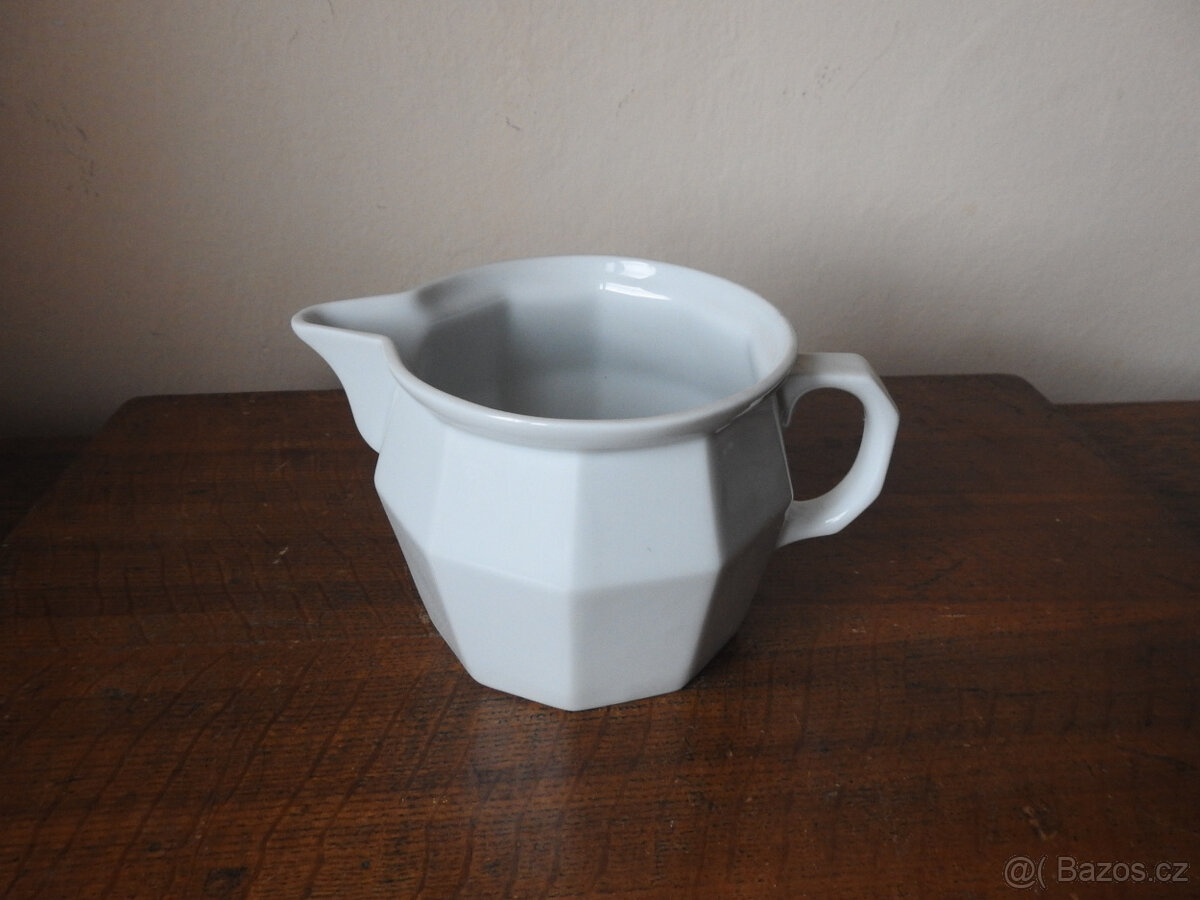 Porcelánová konvice mlékovka Richard Shiller Hoštěrádky